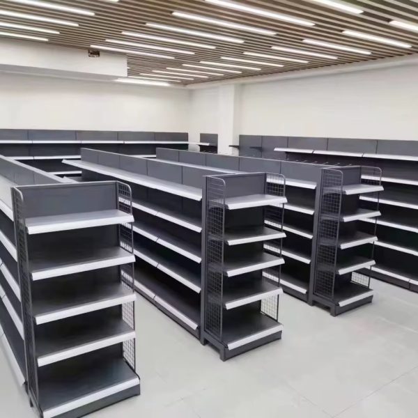 Raft metalic pentru perete - 10m cu polite etajere